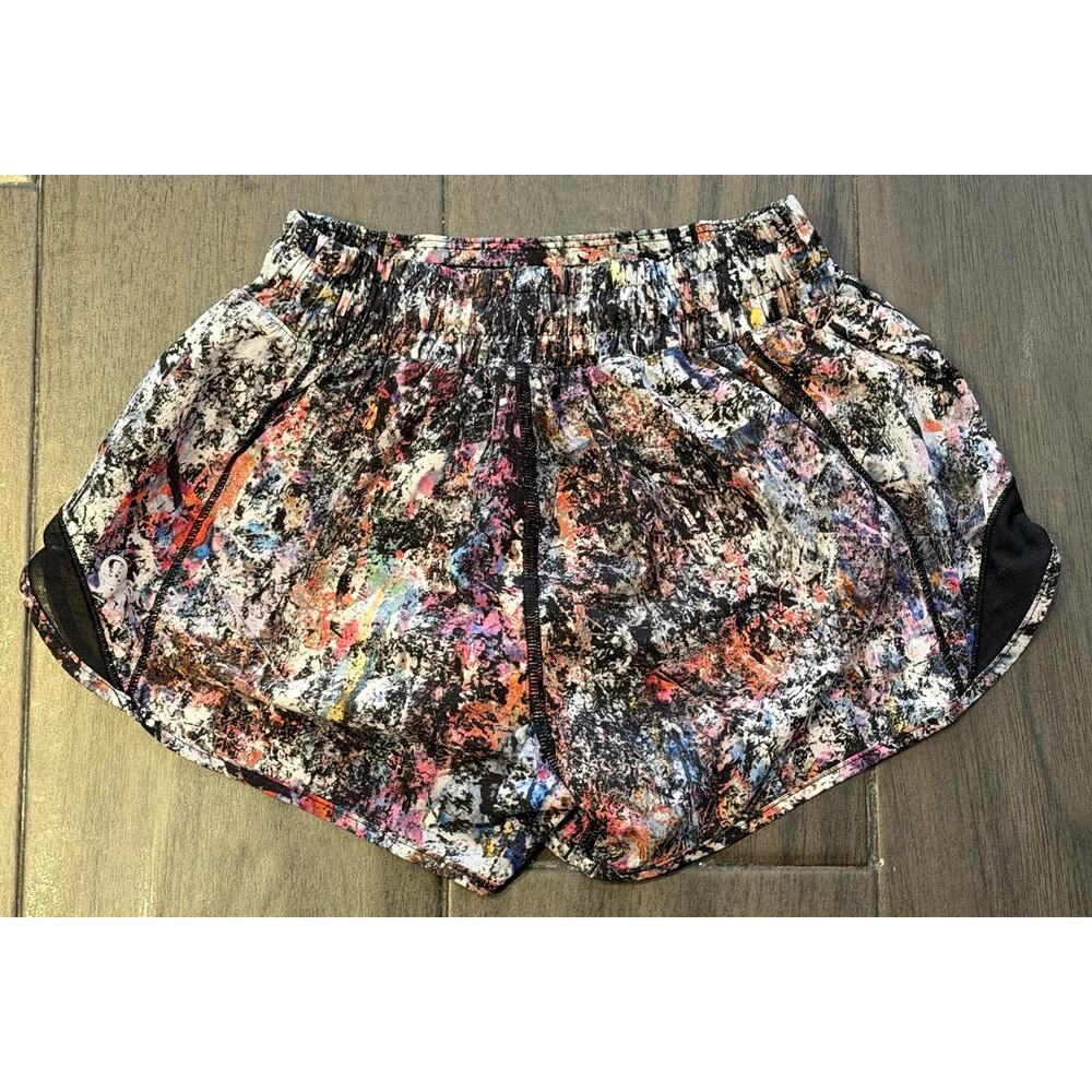 Lululemon Hotty Hot Colorful Women's Athletic Shorts Size 2